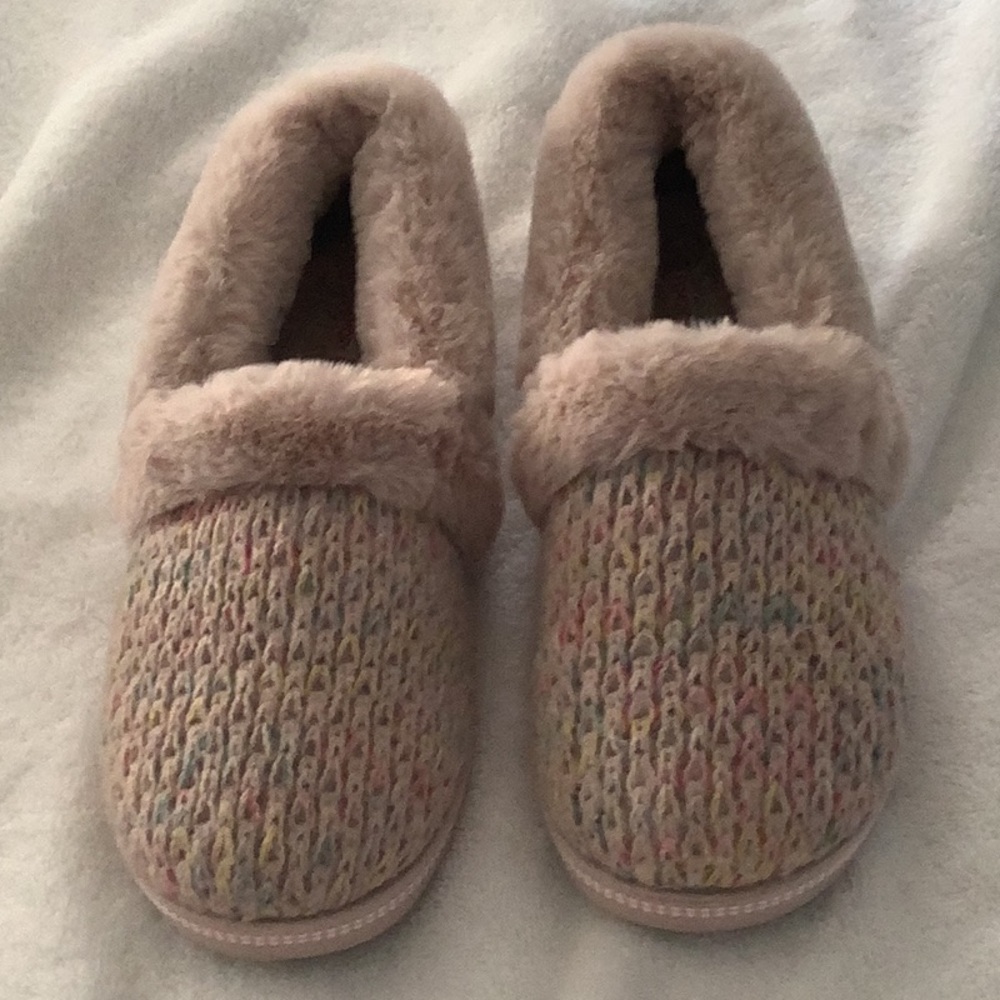 Skechers slippers - Picture 2 of 4